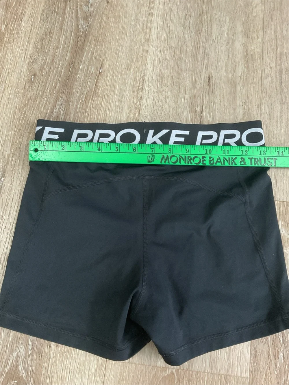 Nike stretchy pro